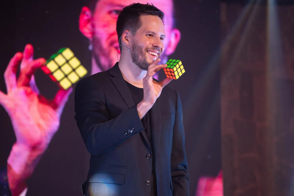 Rubik Benjamin Cox